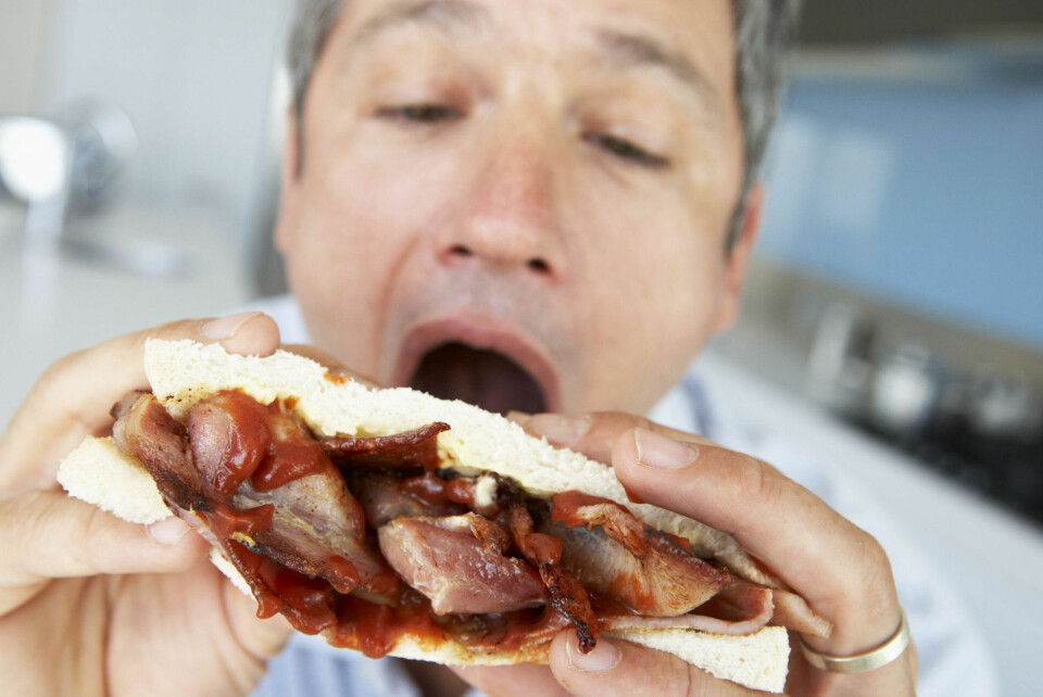 - Bacon og rødt kjøtt er like kreft-fremkallende som sigarettrøyk