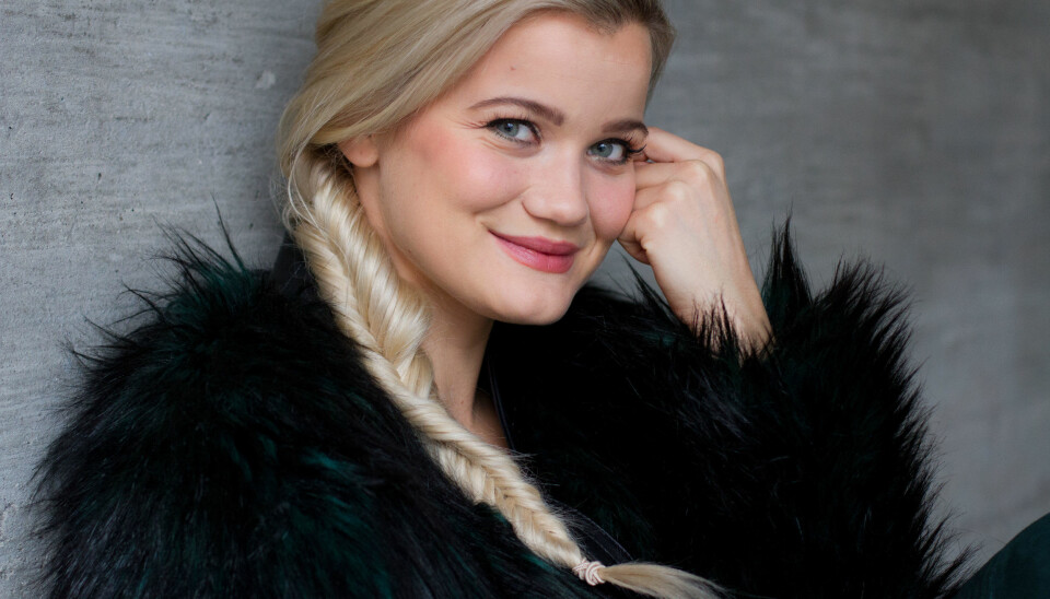 IMAGE: - Jeg tenker ikke så mye på hvem jeg er utad. Liker noen det, så setter jeg pris på det. Snakker du med mammaen min eller venner, så er jeg den samme nå som når jeg sitter hjemme og ser på film. Noen har et klart skille på image og artisten, men jeg er bare en nordlending som også gjør musikk, haha!