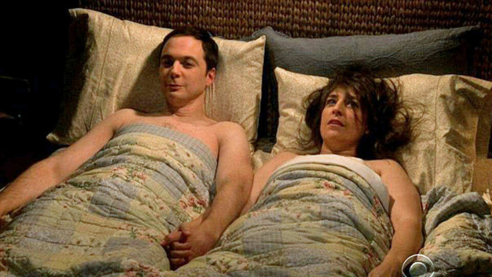Big Bang Theory: Her er Sheldon og Amy endelig til sengs sammen!