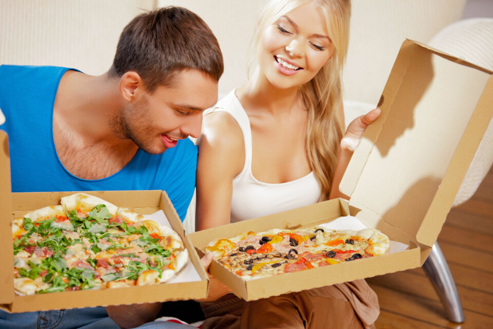 Slik skjærer du pizza for å få helt rettferdige stykker