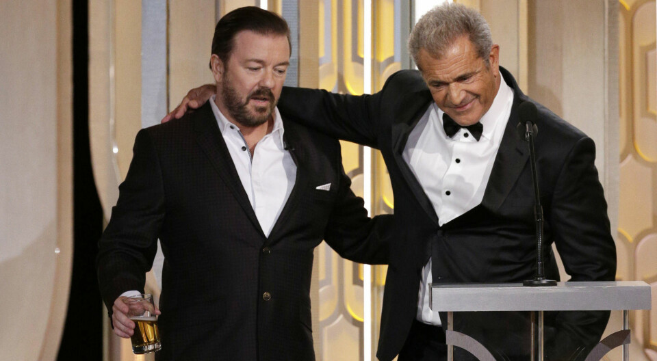 GJENSYN: Ikke ekstremt hjertelig, men tilsynelatende vennskapelig gjensyn mellom Ricky Gervais og Mel Gibson. Da Gervais ledet Golden Globe i 2010, fikk han kritikk for fornærmelsen av Gibson.
