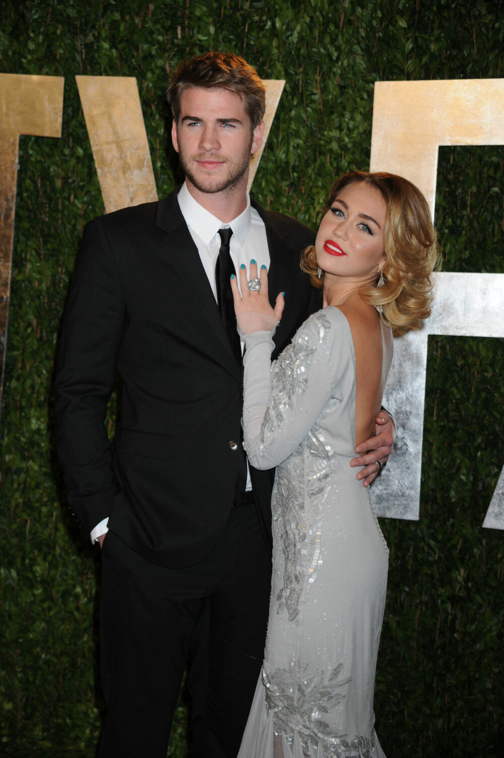 PAR: Miley Cyrus og Liam Hemsworth var et av Hollywoods stjernepar. Nå er de sammen igjen. Foto: Bulls