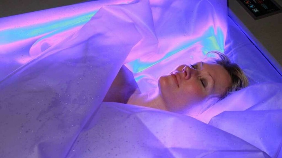 Ifølge produsentene av DRY FLOAT og hudterapeut og spa-leverandør, Anita Skaug, skal 25 minutters søvn i denne flytetanken tilsvare rundt tre timers søvn i vanlig seng.