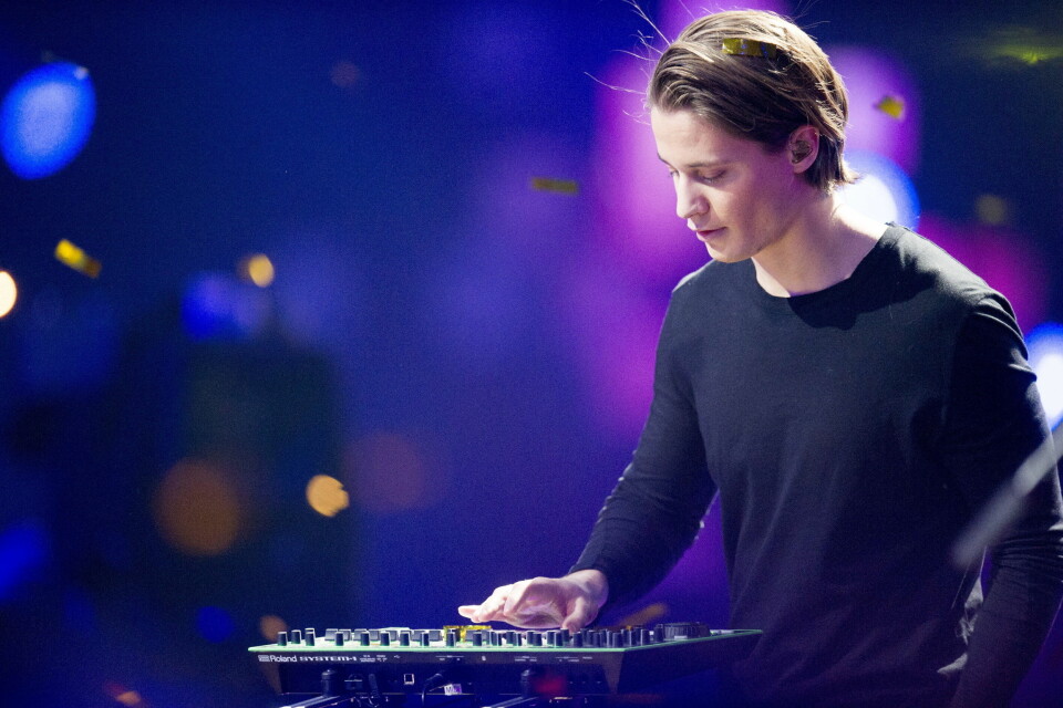 Kygo fikk under prisen for Årets låt under Spellemannprisen i Oslo Spektrum lørdag kveld. Her er han i aksjon under Nobelkonserten 2015.