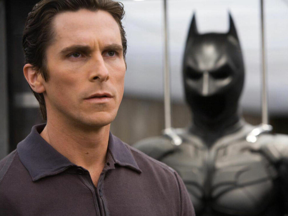 TRANGT: Den første Batman-drakten var altfor trang for Christian Bale.