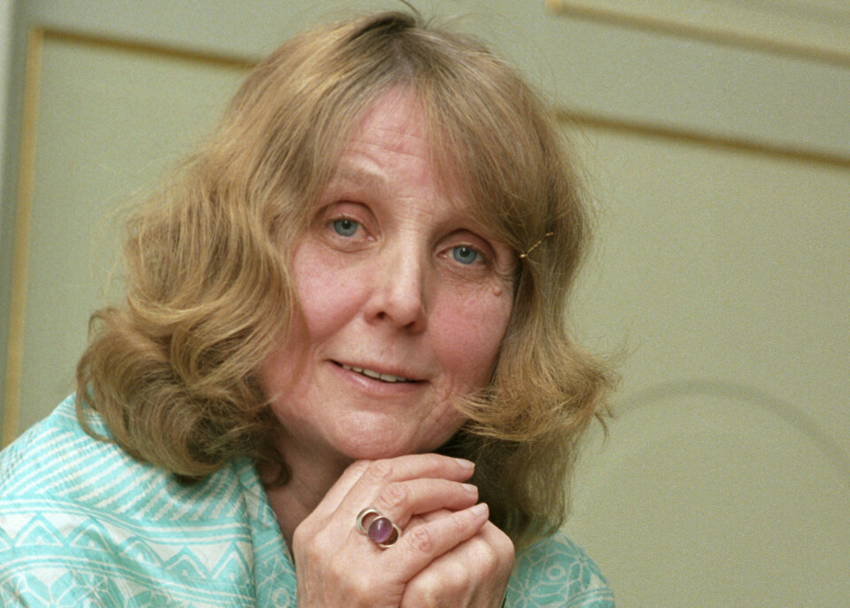Bergljot Hobæk Haff da hun mottok Det Norske Akademis pris til minne om Thorleif Dahl i 1988.