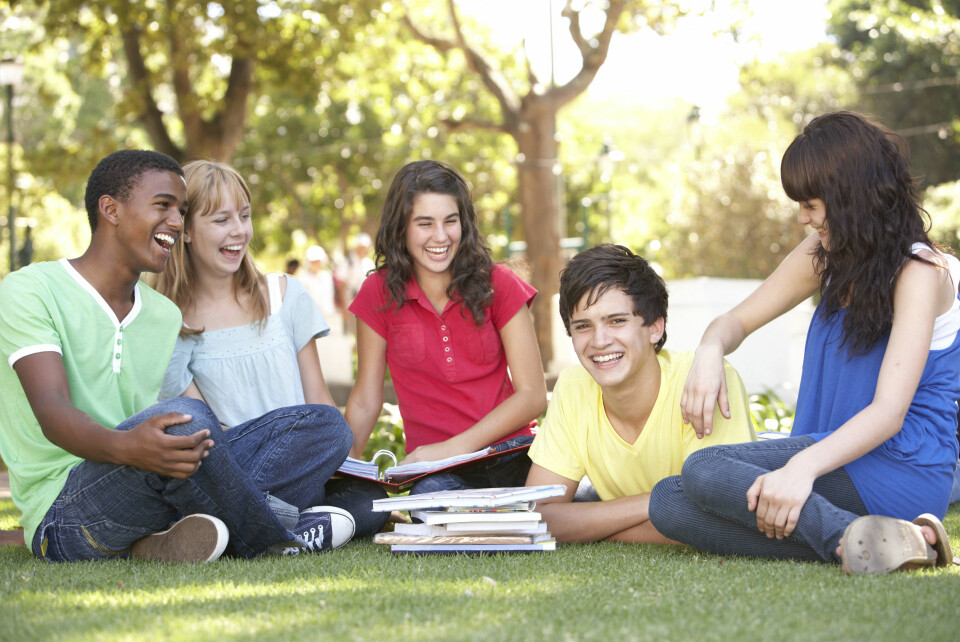 FORDELER OG ULEMPER: DJoda, du kan ende med å få er ressurser og bedre lærere om du studerer privat, men har du tenkt på ulempene det fører med seg? Foto: Colourbox