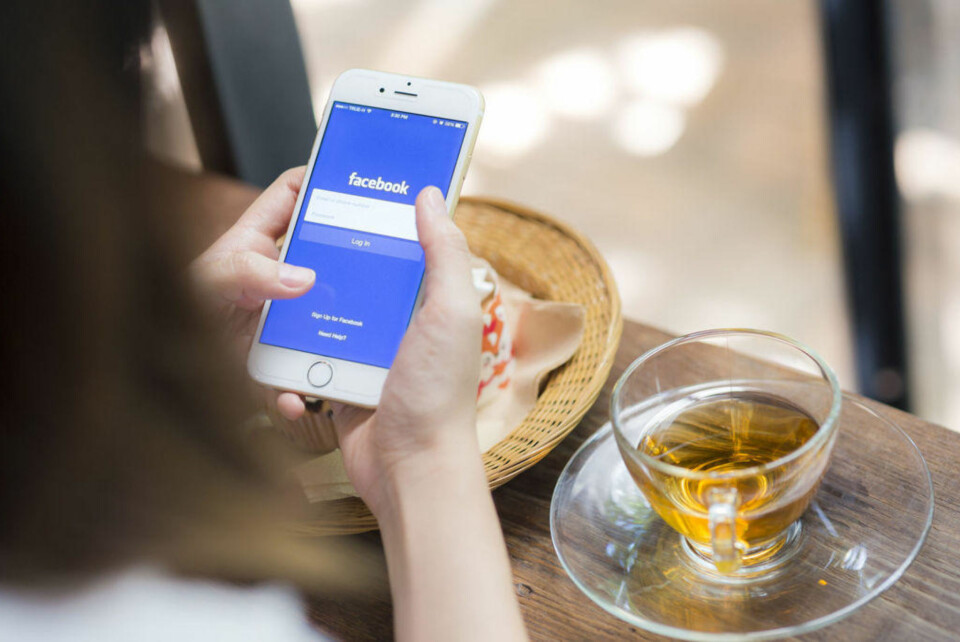 FACEBOOK: Hva bør du dele og hva bør du la være å fortelle selskapet?