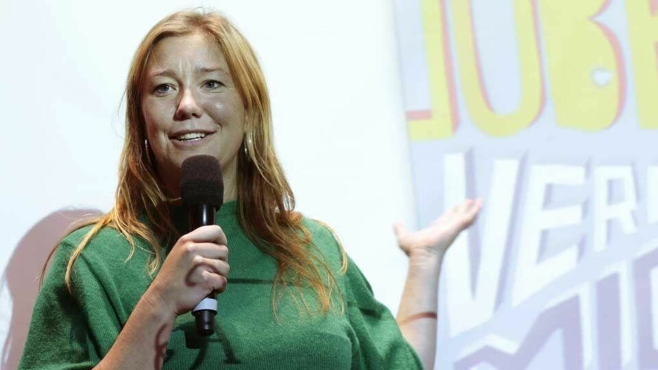 Vera Micaelsen mener barn trenger å bare nyte, ikke måtte vise seg fram hele tiden.