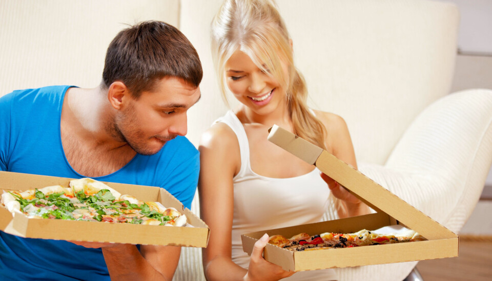 KOS NÅ, kjipere senere? Pizza og sex er kanskje ikke nok.
