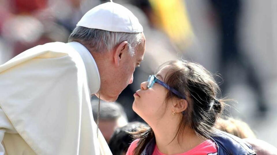 Pave Francis refser «det perfekte samfunnet» og mener mennesker som er annerledes blir gjemt bort i et slik samfunn.