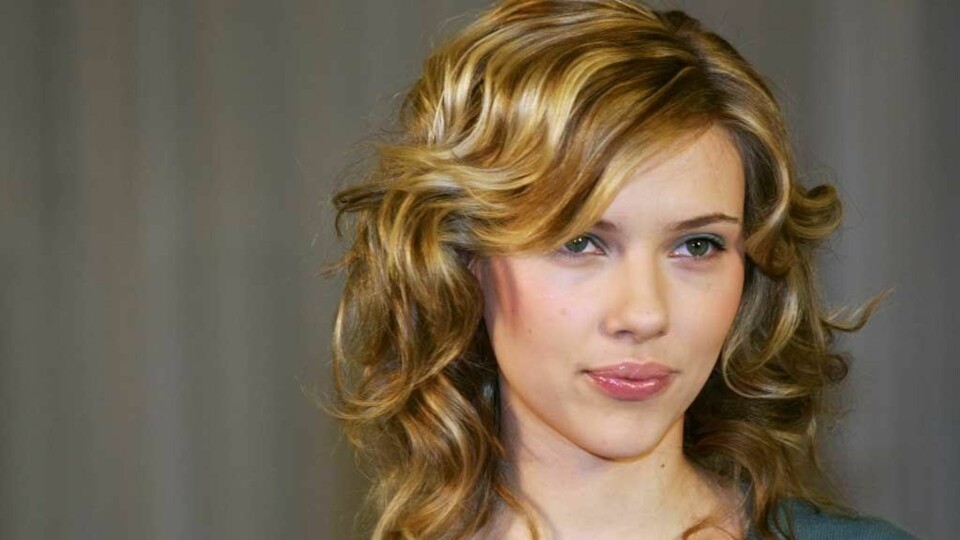 Nydelige og naturlig vakre Scarlett poserer i forbindelse med filmen «Match Point», i Roma i 2005.
