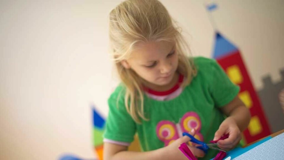 OVERGANG: Fra barnehage til skole er en overgang, men aktivitetsskolen med mye lek og «bli kjent aktiviteter» de første ukene kan gjøre overgangen mykere.