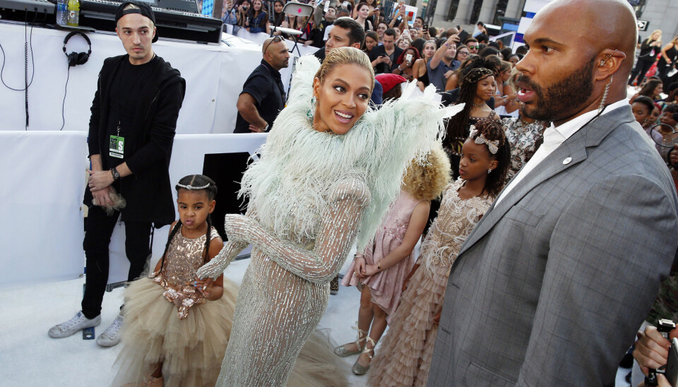 Datteren til Beyonce blir kalt stygg av voksne folk på internett