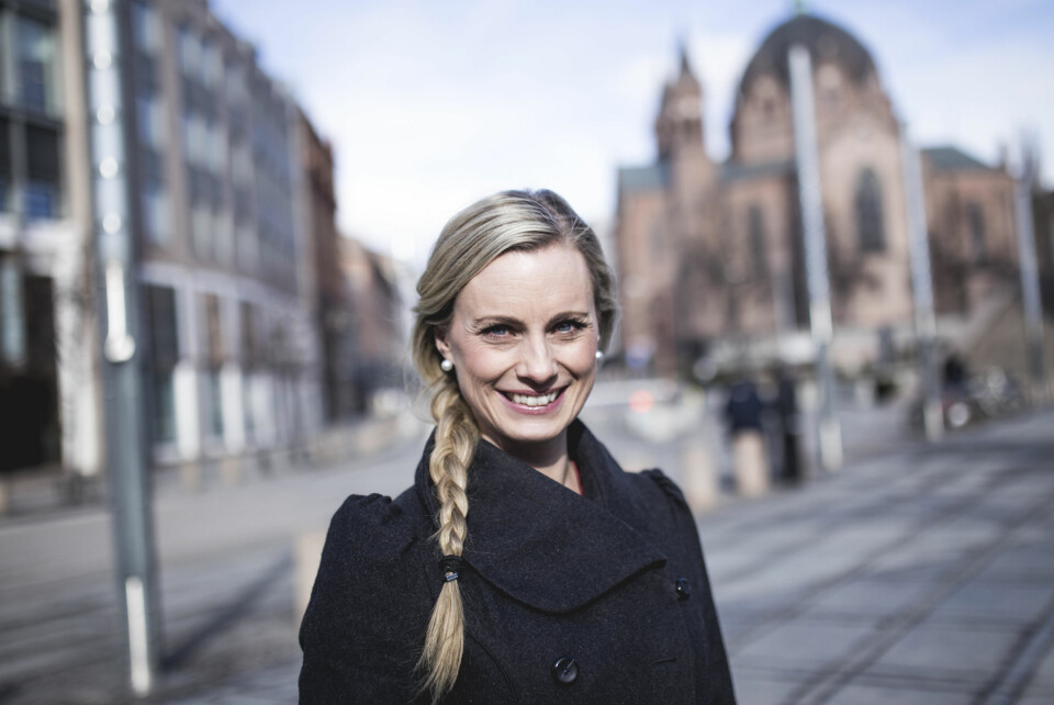 Økonom Silje Sandmæl mener foreldre bør gå gjennom utgiftspostene i husholdningen sammen med barna sine.