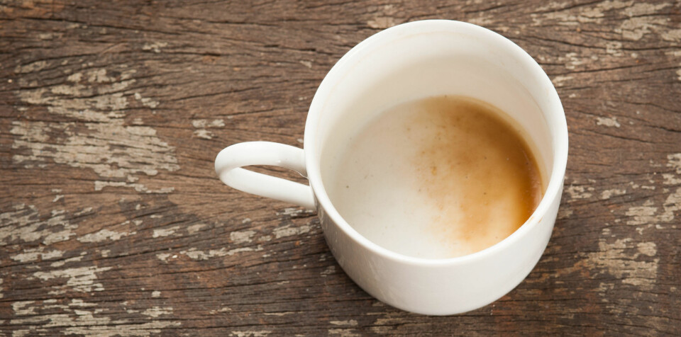 IKKE UHYGIENISK: Svart kaffe i bunnen av koppen er ikke farlig.
