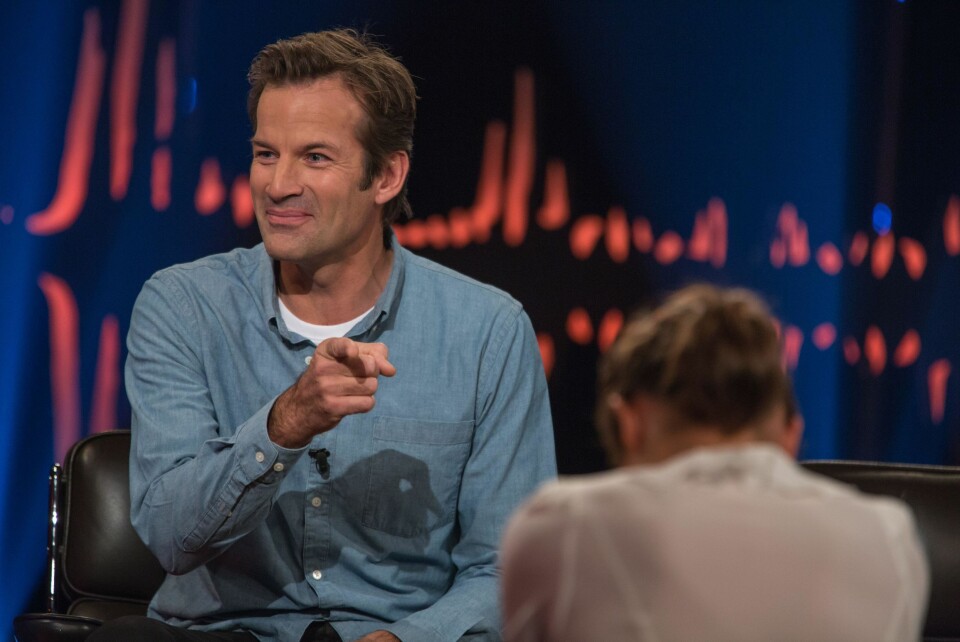 JON ALMAAS vitser om sin egen innlevelse som skuespiller på Skavlan.