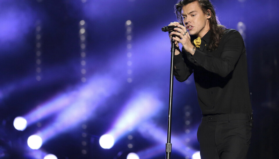 Harry Styles: - Hun puttet tunga opp i nesa mi!