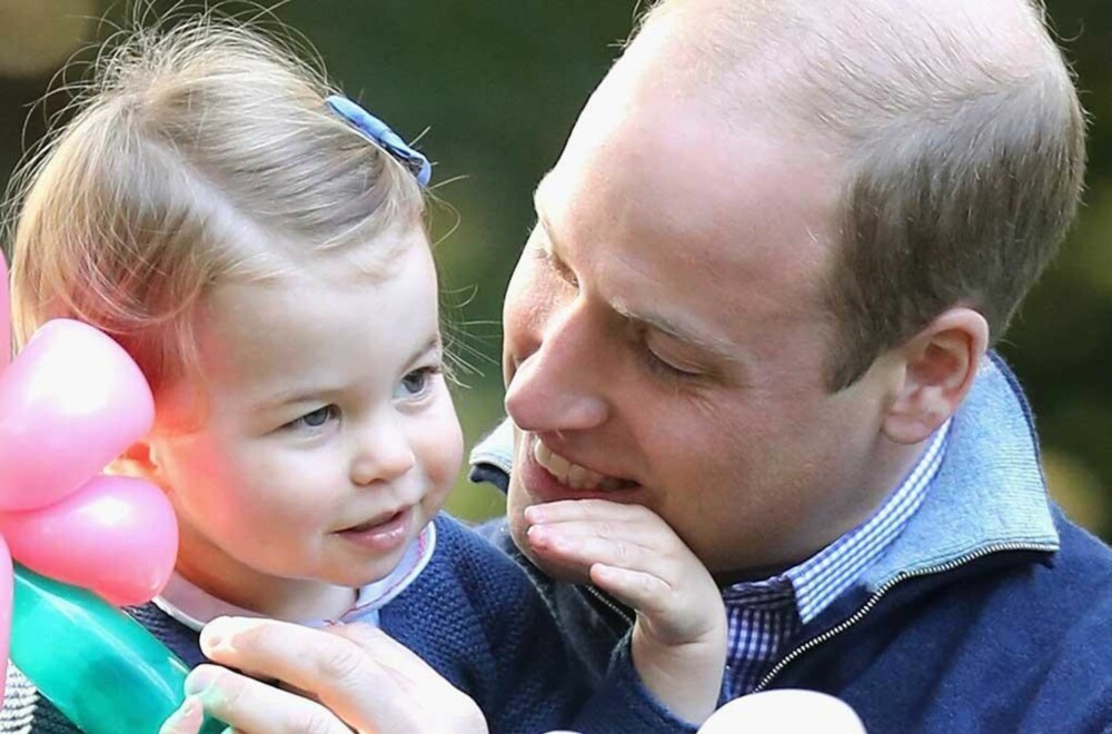 Prins William (34) med datteren Charlotte Elizabeth Diana (2).