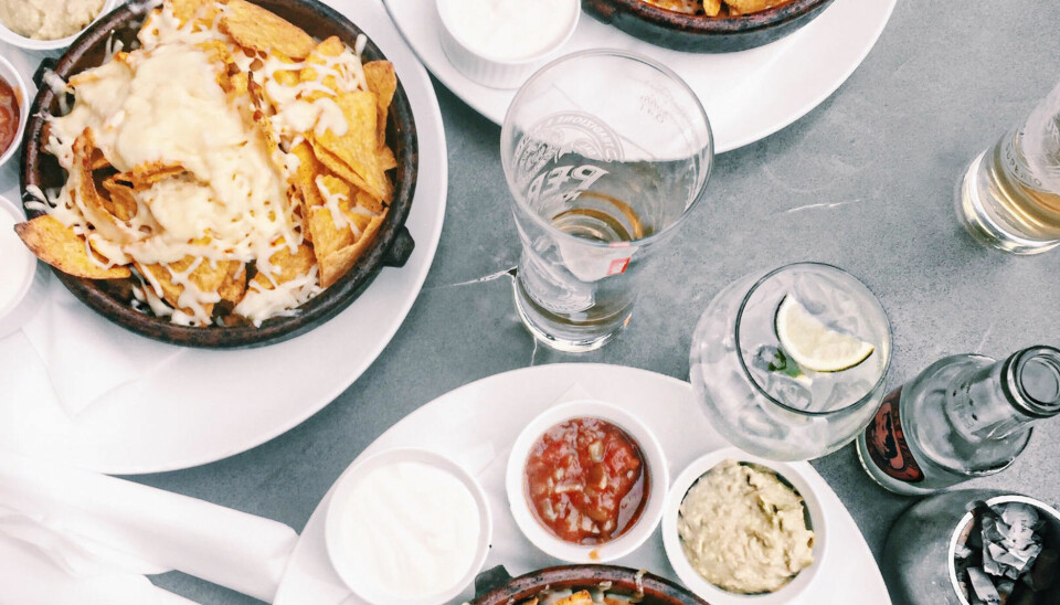 Nachos eller annen taco-relatert mat er et must i helgene! Lag tacoevent hjemme og inviter fine folk over, eller kos deg litt ekstra og dra ut og få det servert.