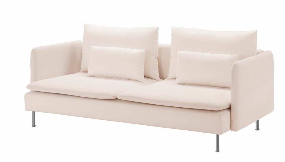 Söderhamn-serien er praktisk, og du kan bygge en sofa som passer best til din leilighet. Vi liker imidlertid den i dus rosa best.