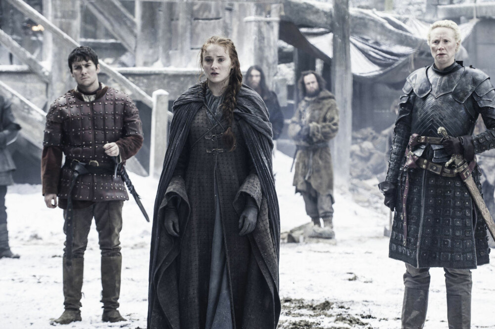 STERKE KVINNER: Sansa Stark og Brienne of Tarth er to karakterer som markerer seg i sesong sju av Game of Thrones.