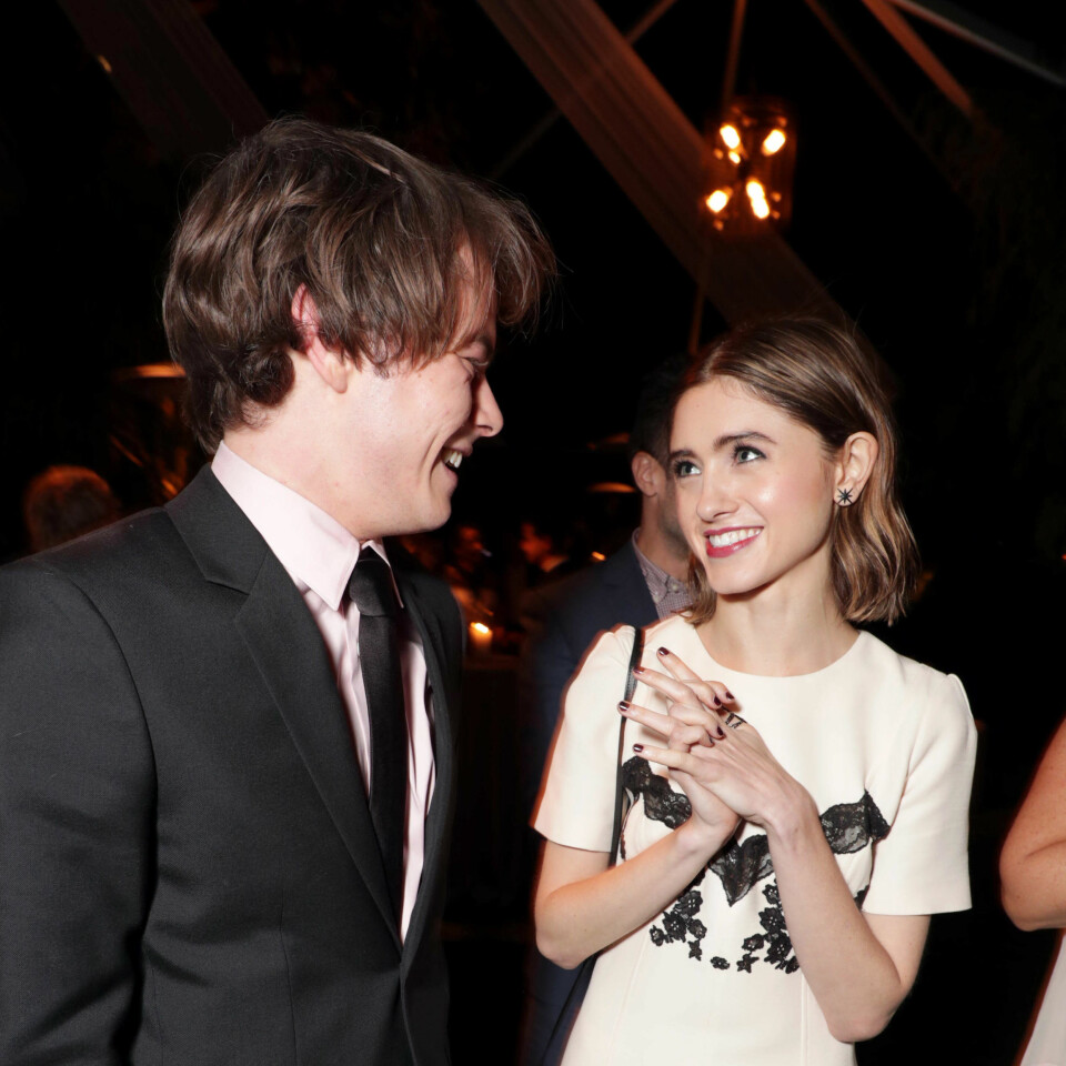 Charlie Heaton og Natalia Dyer på Netflix' årlige fest for Emmy-nominerte i Los Angeles i september 2017.