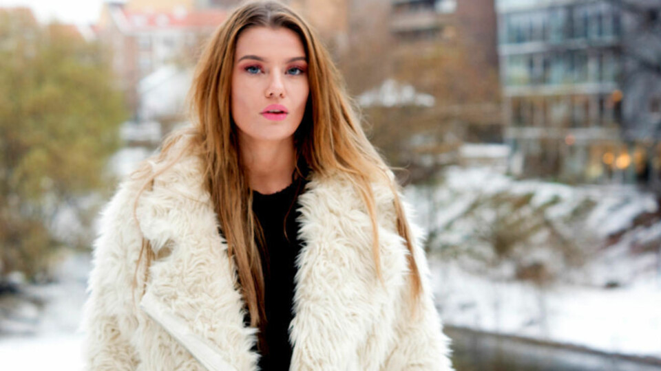 Blogger Sofie Nilsen (22) skrev om at hun ikke føler stort behov for sex - da eksploderte kommentarfeltet