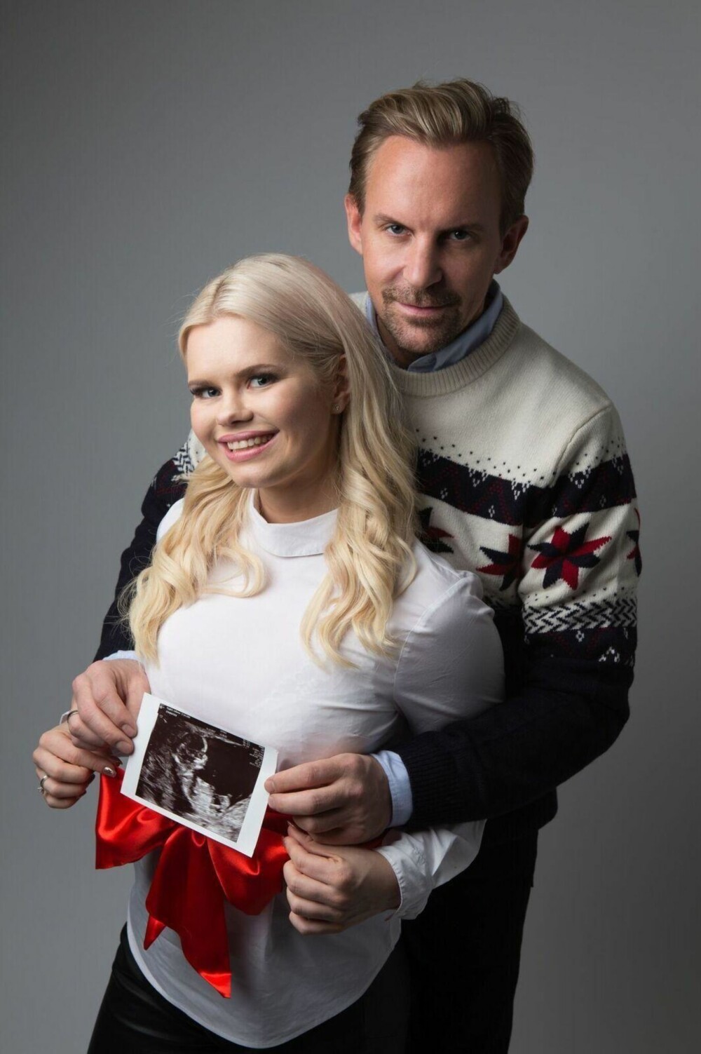 Julianne og Ulrik Nygård venter barn og slapp nyheten på bloggen torsdag. Julianne er nå 14 uker på vei. 