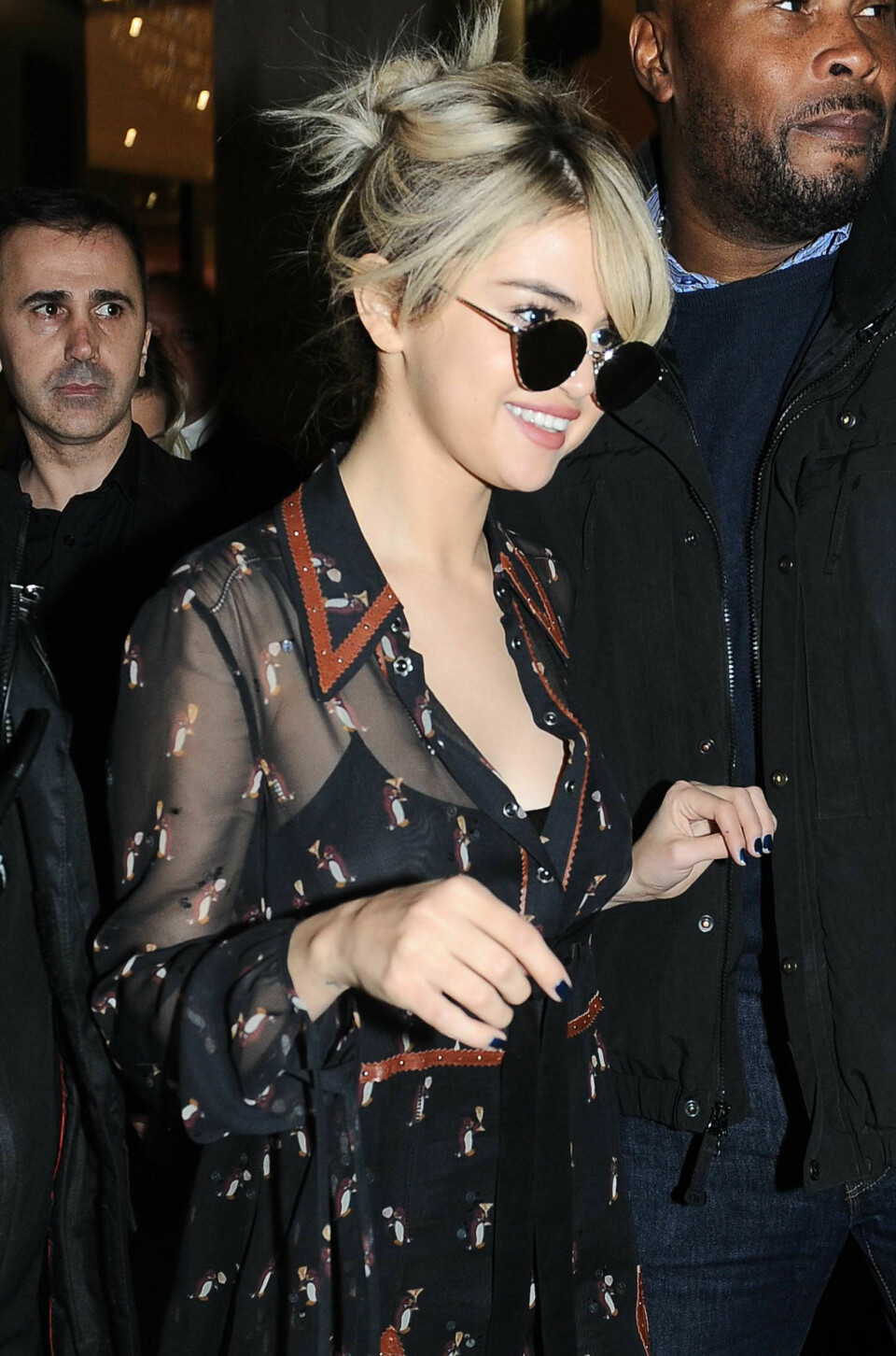 Selena Gomez er med i en ny Woody Allen-film og fansen er alt annet enn glad på hennes vegne