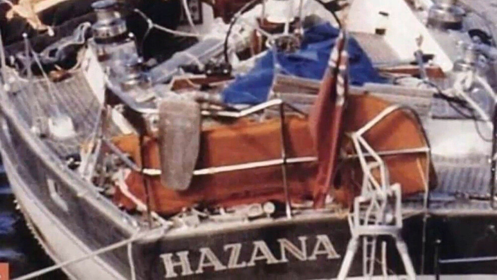 Nesten alt om bord i skipet Hazana var ødelagt etter stormen.