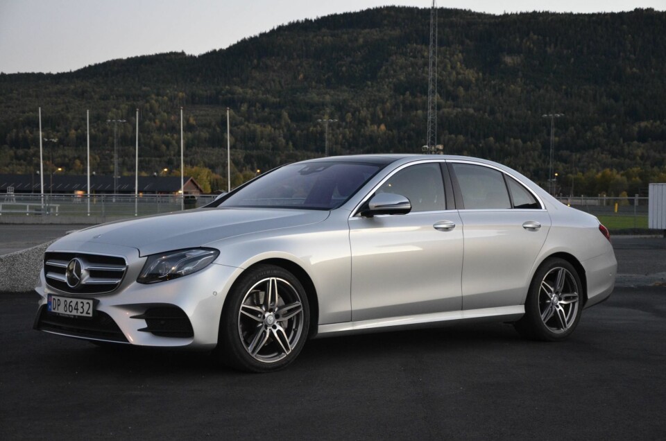 MYE LAVERE CO2-UTSLIPP: Nye Mercedes E-Klasse kan også vise til kraftig senking av CO2-utslipp.