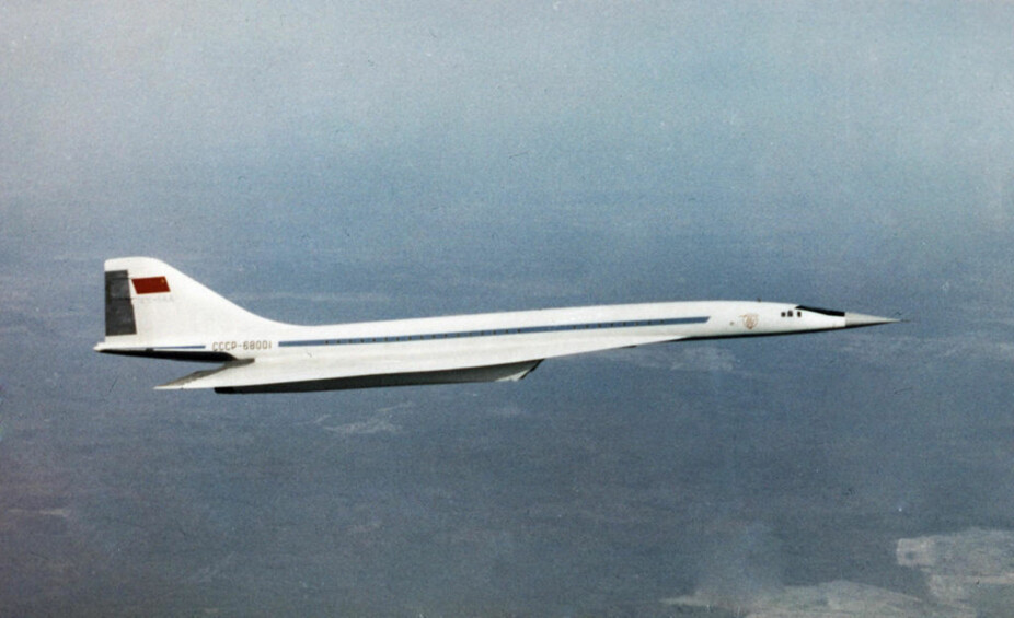 KATASTROFE: En prototype av Tu-144 i lufta 1. februar 1969. Fire år senere eksploderte flyet i luften under en flyoppvisning i Paris.
