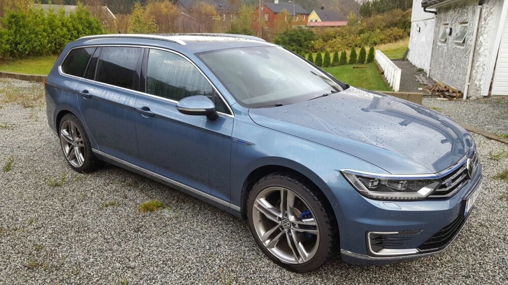 HYBRIDEN: VW Passat GTE selger godt i Norge om dagen, men bilen passet ikke til Svein Andreas sine behov.