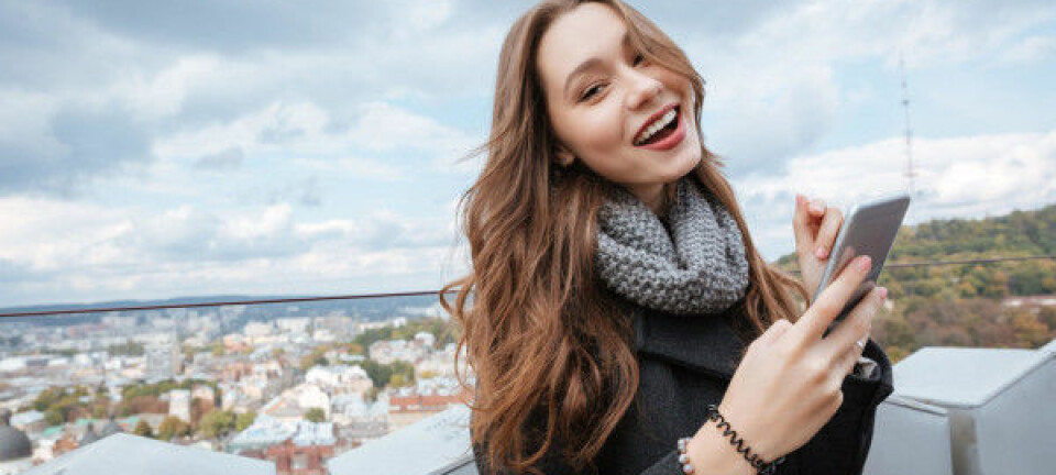 Forsker: Dette trikset øker sjansene dine betraktelig på Tinder