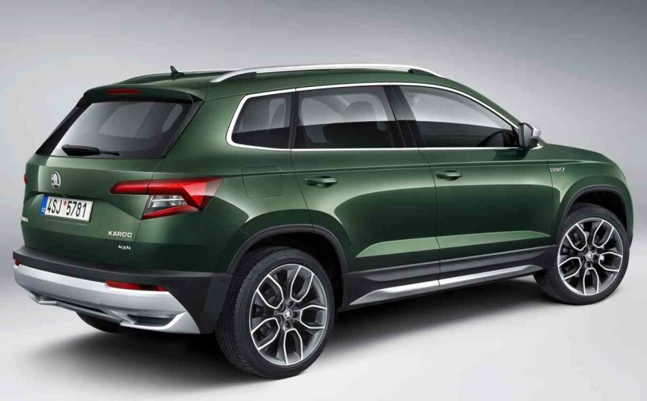 Flere detaljer i sølv understreker det tøffere preget.Hvor synlig det blir, avhenger ganske mye av hvilken farge du velger bilen i.