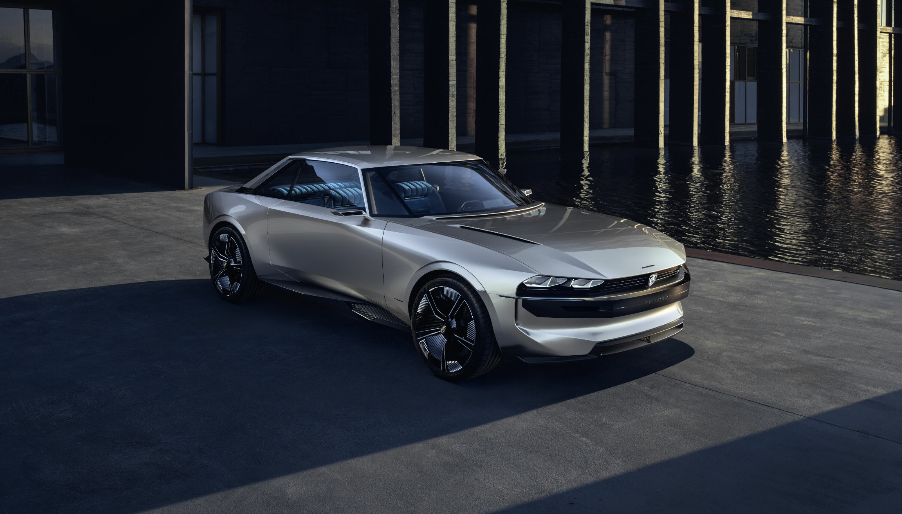 Peugeot avduker elbilen e-Legend med 4x4 og 60 mils rekkevidde