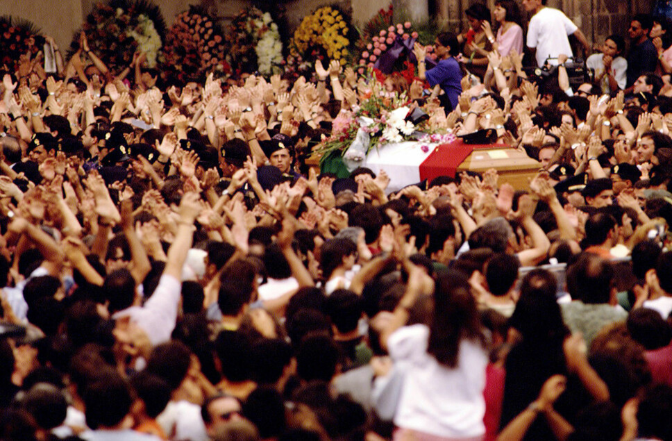 <b>OPPVÅKNING: </b>Dommerne døde, men folket våknet til liv etter de brutale mafiadrapene. Her fra begravelsen til Paolo Borsellino i juli 1992.