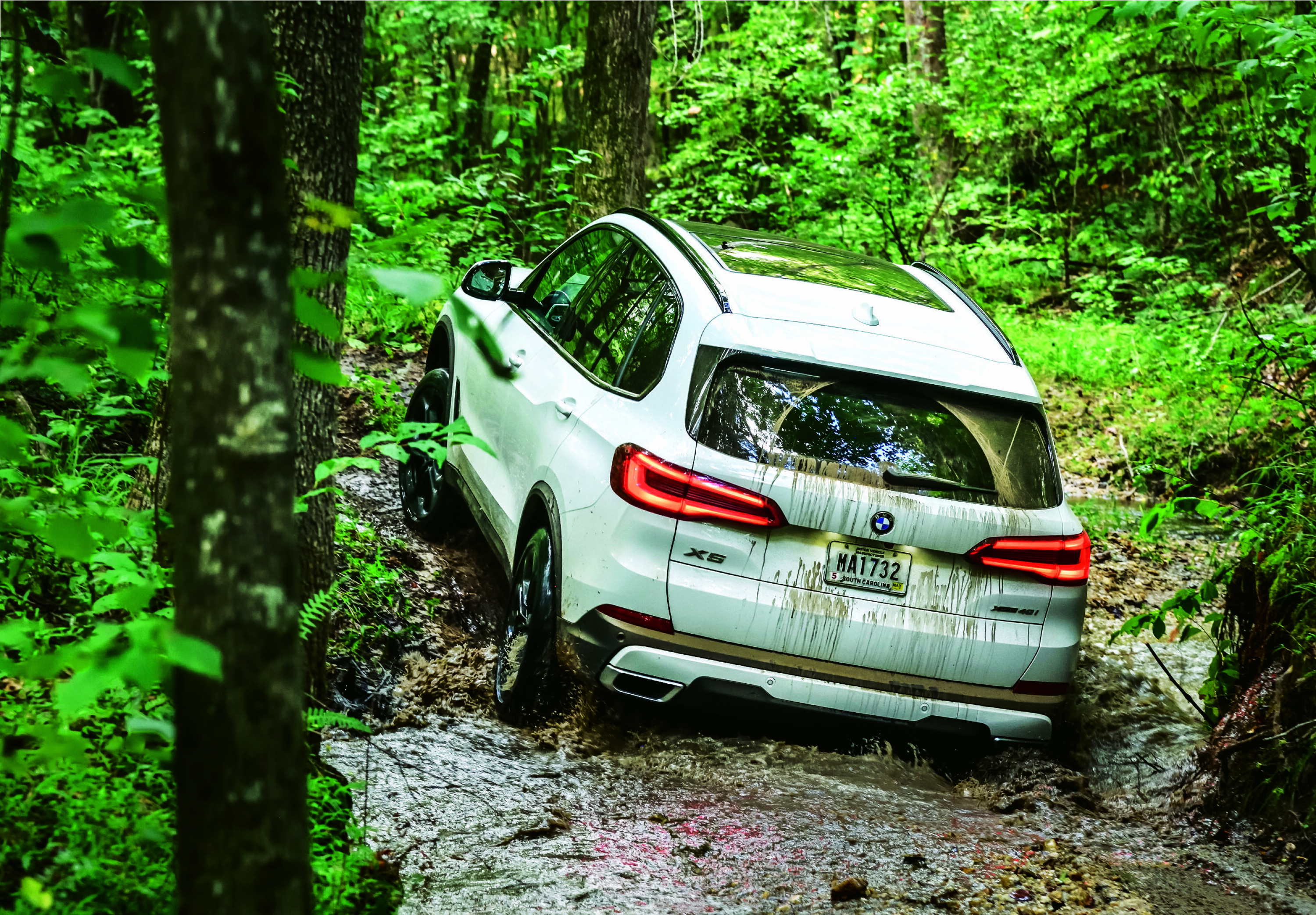 OFFROAD: For første gang kan X5 fås med offroadpakke.