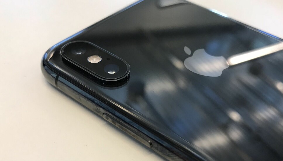 <b>TO LINSER:</b> Begge kameraene foran på iPhone Xs er på 12 megapiksler, det samme som i 2017. Forskjellen er at sensoren som registrerer bildene nå er forbedret. Blant annet tar kameraet bedre bilder i mørke omgivelser.