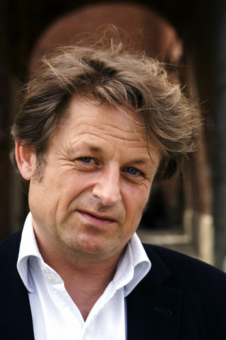 RISTER PÅ HODET: Seniorforsker ved avdeling for rusmiddelforskning ved Folkehelseinstituttet, Karl Erik Lund, forstår lite av Helsedirektoratets tobakksfri snus-forbud.