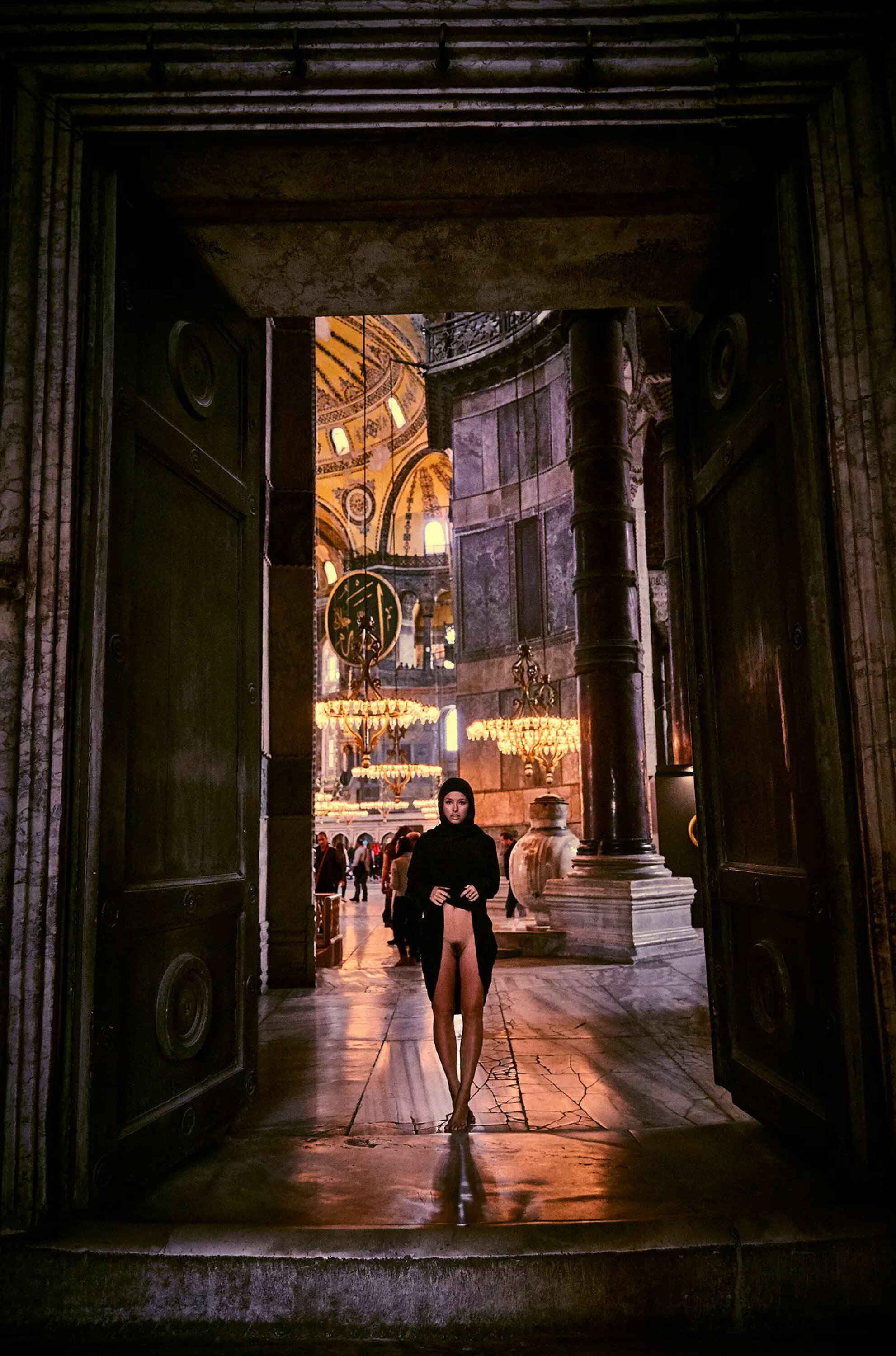 I HAGIA SOFIA: Hagia Sofia er et eldgammelt byggverk med stor religiøs verdi. I dag er bygningen et museum. Marisa Papen forteller at det var både vanskelig, nervepirrende og langt fra risikofritt å ta bildet.