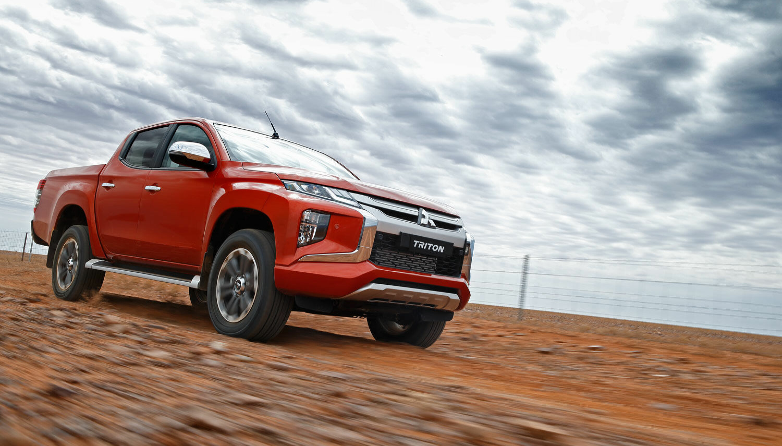 4WD: L200 kommer som før med Super-Select 4WD som innebærer at du kan skifte mellom 2WD og 4WD mens bilen er i fart.