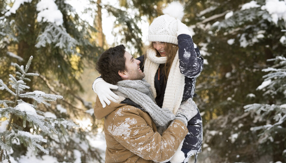 Så ofte treffer single noen de har møtt på nettet