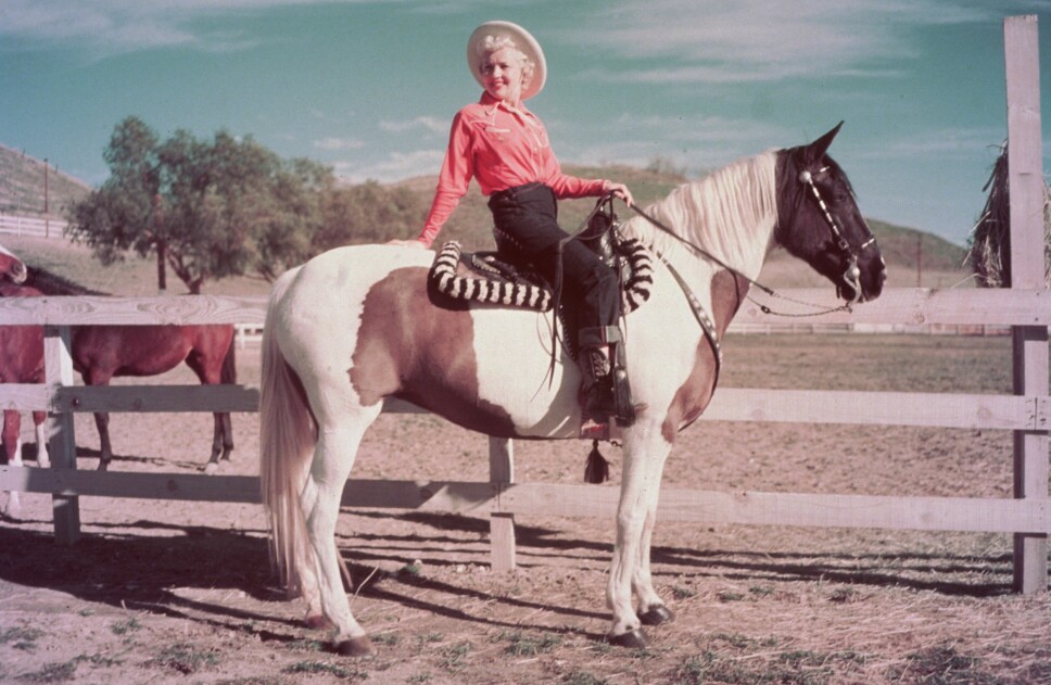 DENIMKLEDD: Skuespiller Betty Grable ikledd jeans rundt 1952.