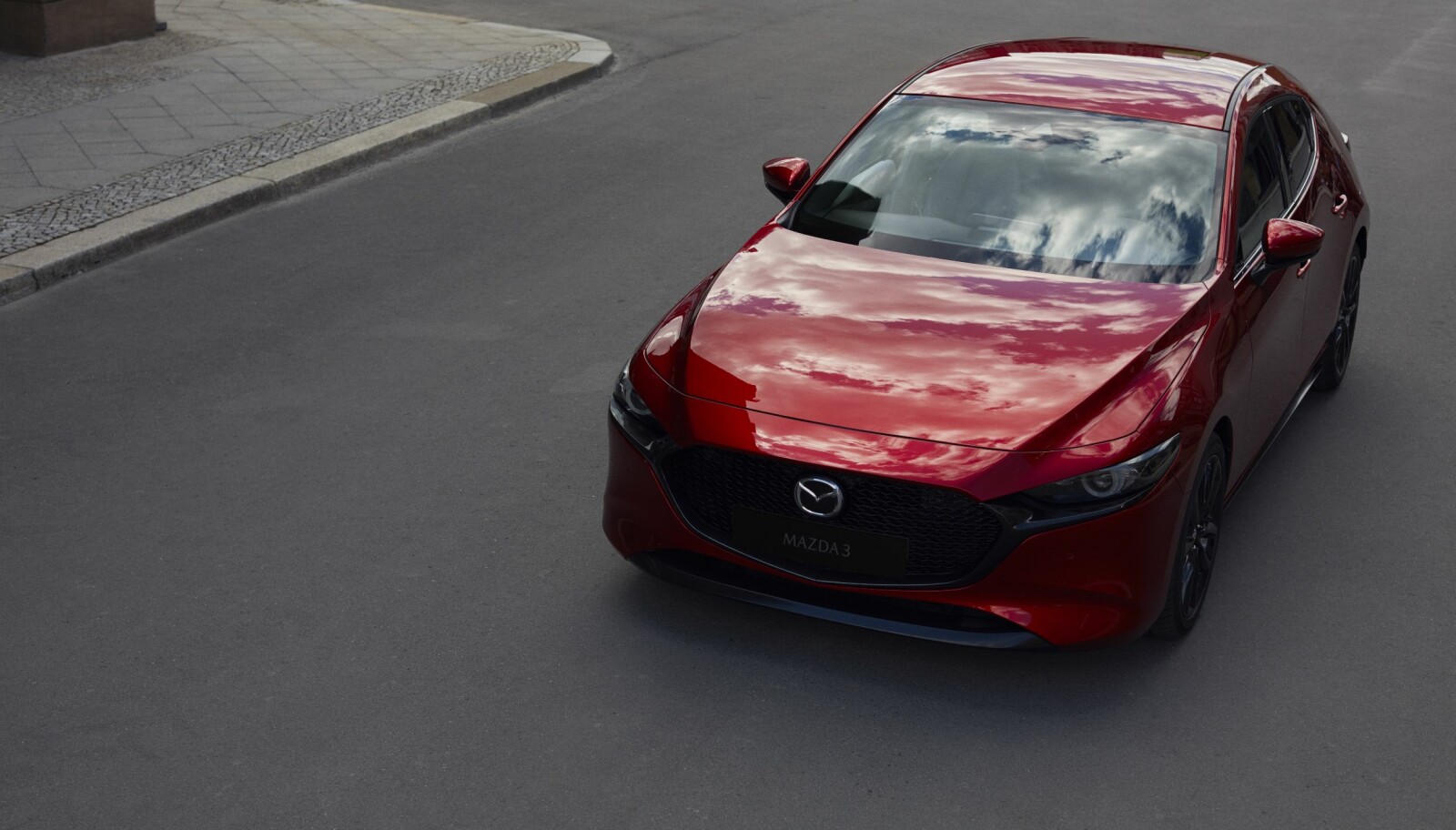 TIL NORGE: Allerede i mars kommer de første versjonene av Mazda3 til Norge.