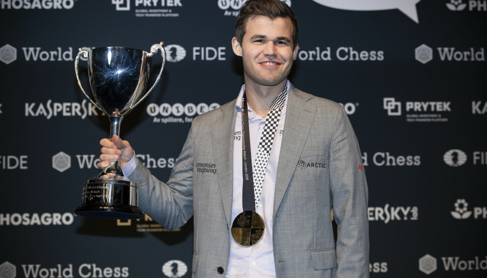 VANT: Magnus Carlsen ble verdensmester i sjakk igjen.