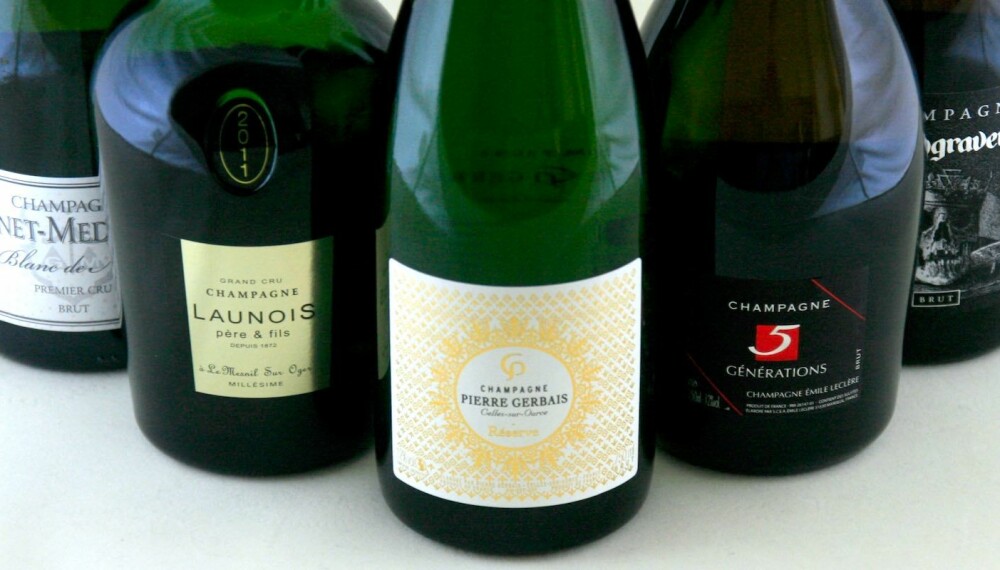 FORSKJELLIGE STILER: Fem champagner laget på fortskjellige druer og i forskjellige stiler. FORSKJELLIGE STILER: Fem champagner laget på fortskjellige druer og i forskjellige stiler.