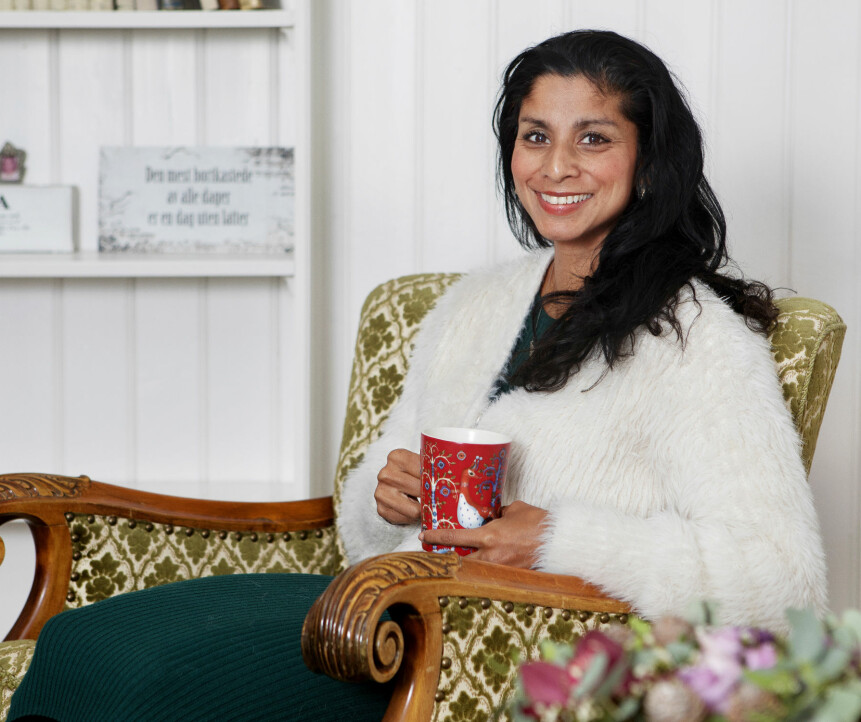 VIL HJELPE ANDRE: Anja Leela Hageler fikk en god oppvekst i Norge. Nå vil hun hjelpe barn på Sri Lanka til et bedre liv. VIL HJELPE ANDRE: Anja Leela Hageler fikk en god oppvekst i Norge. Nå vil hun hjelpe barn på Sri Lanka til et bedre liv.