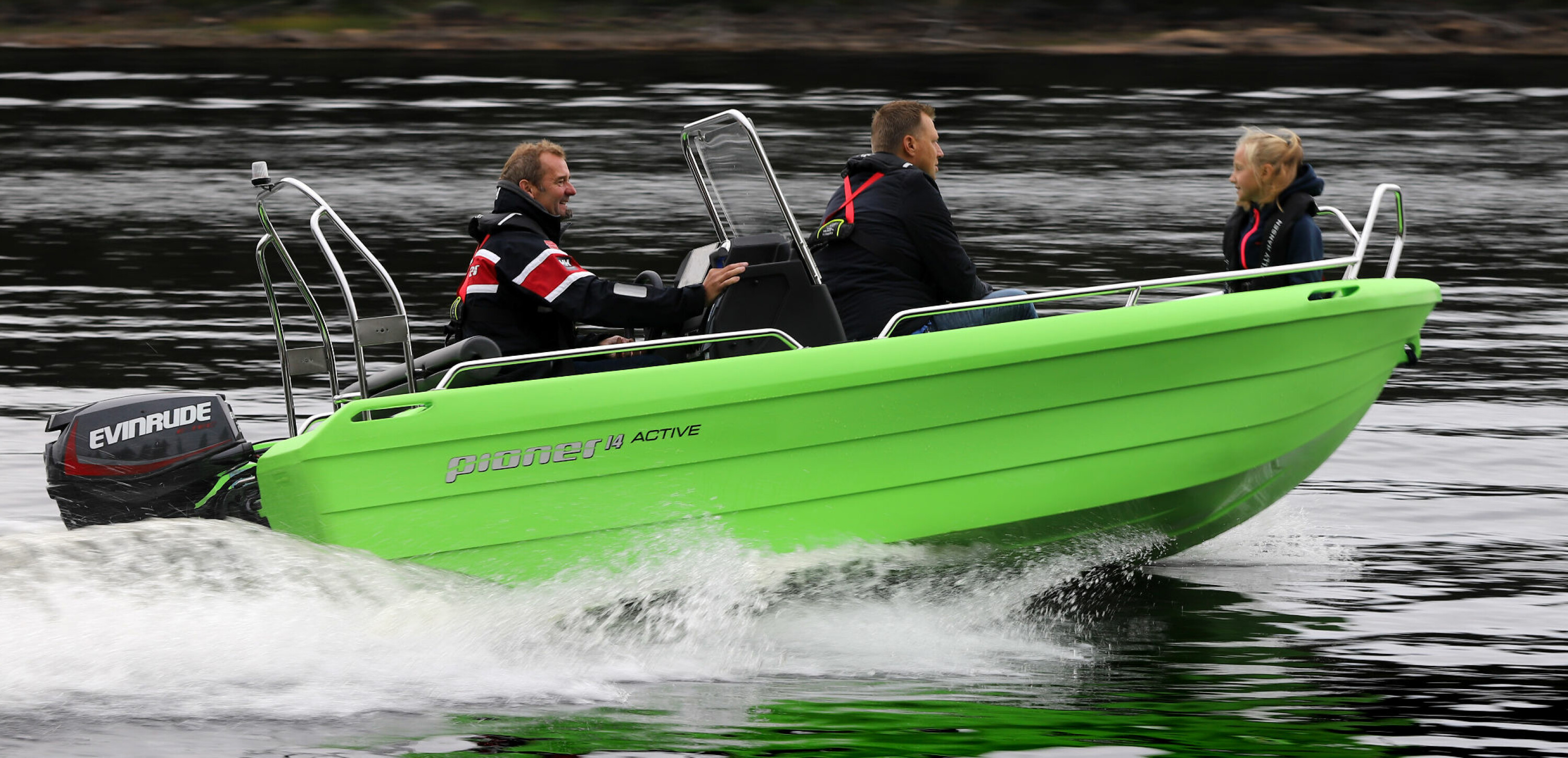 LITEN, MEN STOR: Pioner 14 Active har bredt bruksområde selv om den fortsatt har mange småbåtfortrinn i behold.